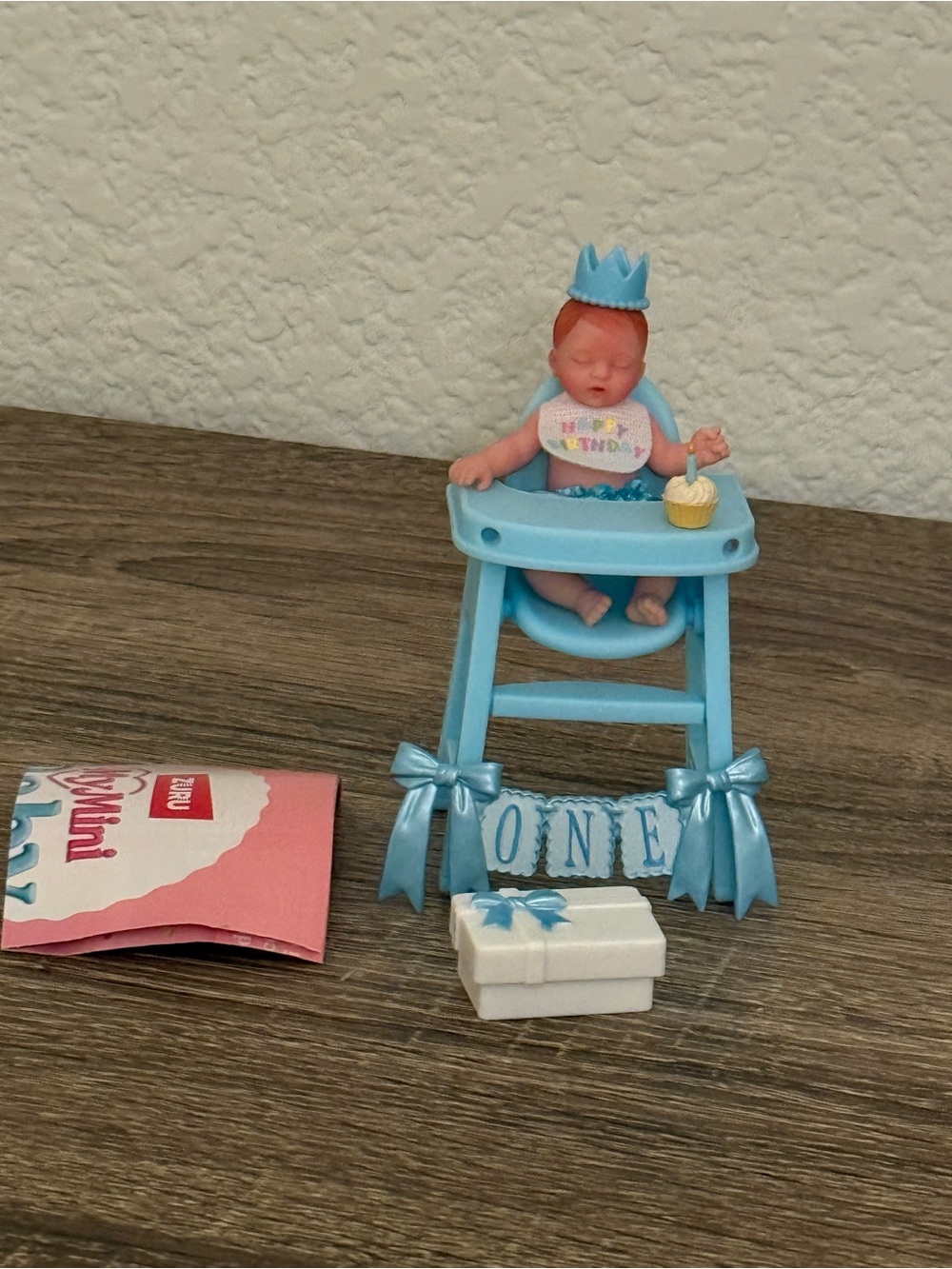 Zuru My Mini Baby Happy Birthday Series ( High Chair)